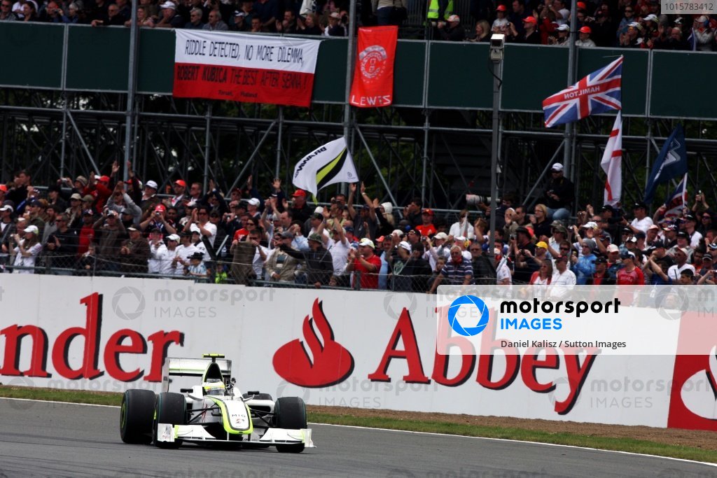 Kubica i Senna - słynna flaga, Silverstone 2009 (Barrichello)